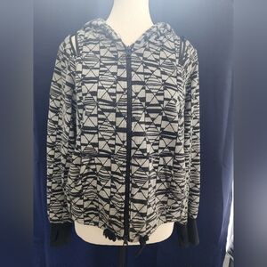 Zumba Fitness Geometric Black and Gray Jacket